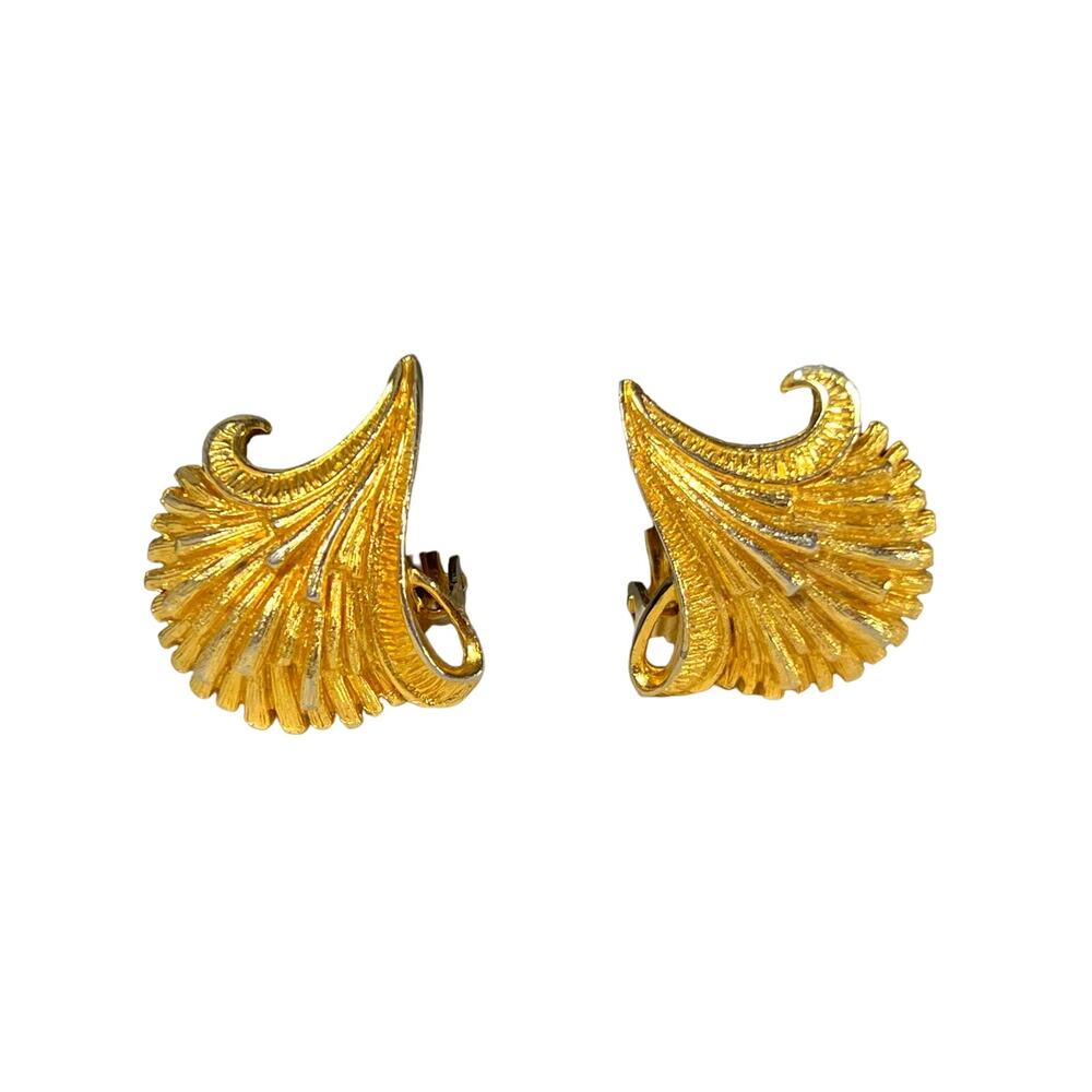Vintage Gold Tone Flower Earrings, Clip On Swirl Midcentury 1960s